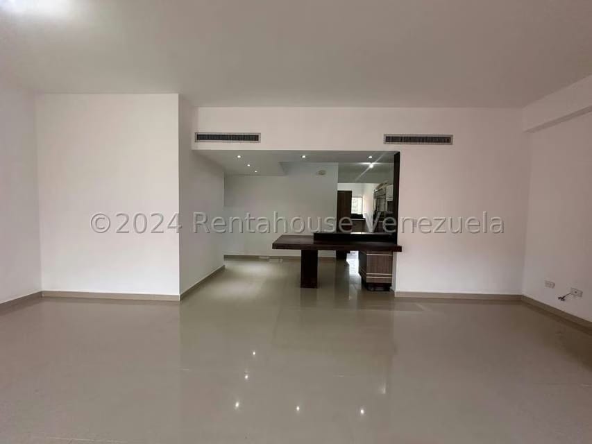 Apartamento (1 Nivel) en Venta en La Trigaleña, Carabobo - 9