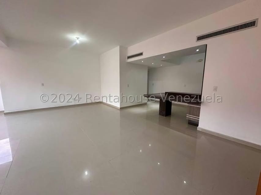 Apartamento (1 Nivel) en Venta en La Trigaleña, Carabobo - 10