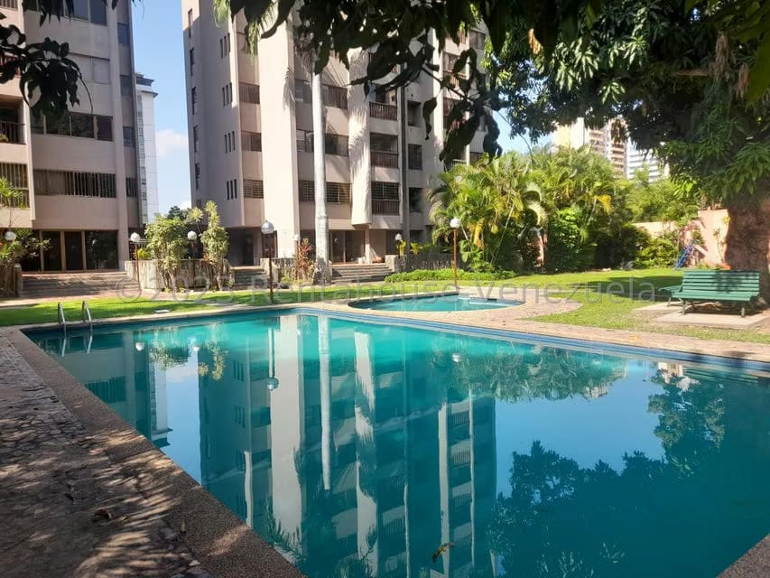 Apartamento (1 Nivel) en Venta en Santa Eduvigis, Distrito Metropolitano - 34