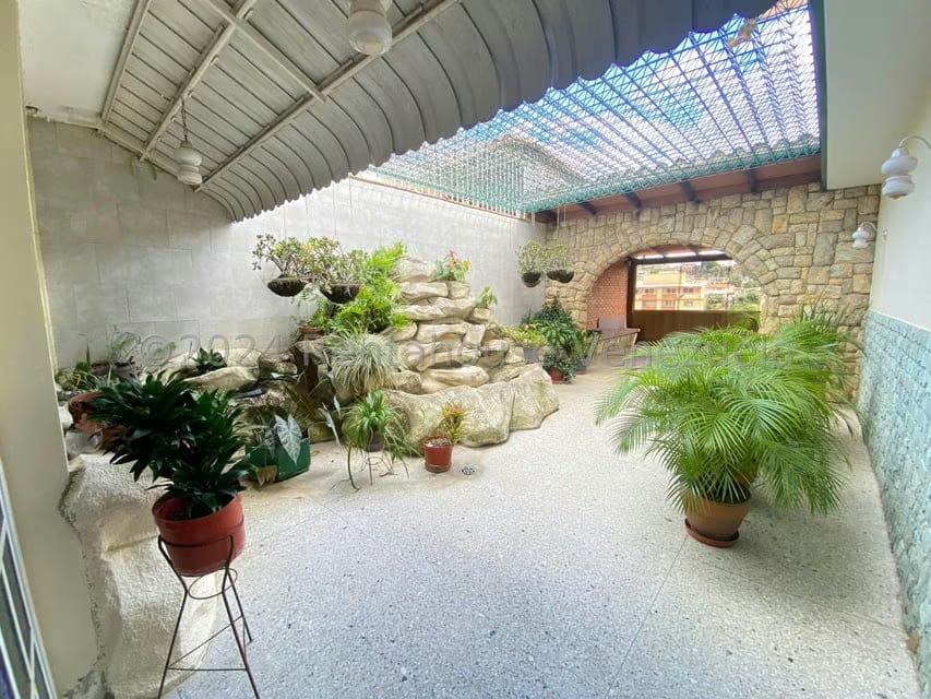 Casa (Multipes Niveles) en Venta en El Marques, Distrito Metropolitano - 23