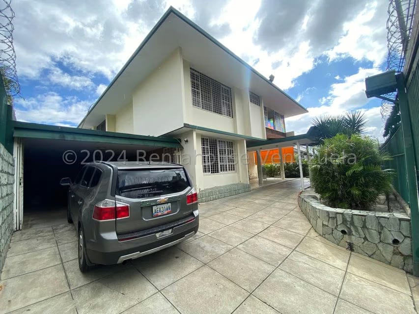 Casa (Multipes Niveles) en Venta en El Marques, Distrito Metropolitano - 4