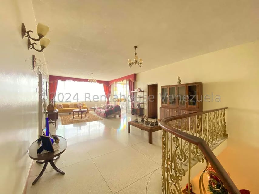 Casa (Multipes Niveles) en Venta en El Marques, Distrito Metropolitano - 32