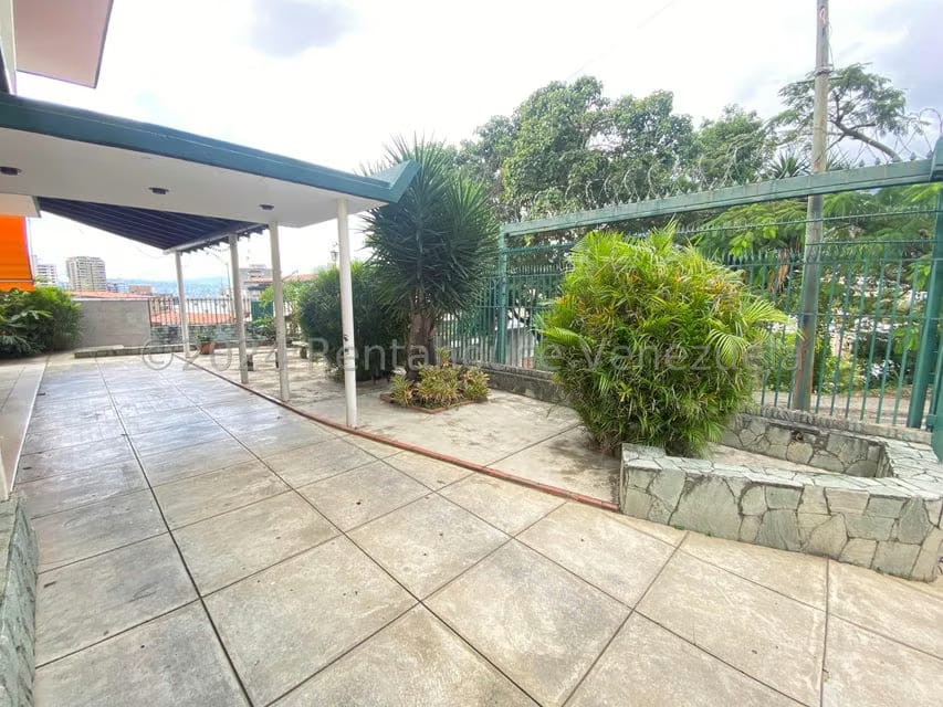 Casa (Multipes Niveles) en Venta en El Marques, Distrito Metropolitano - 5