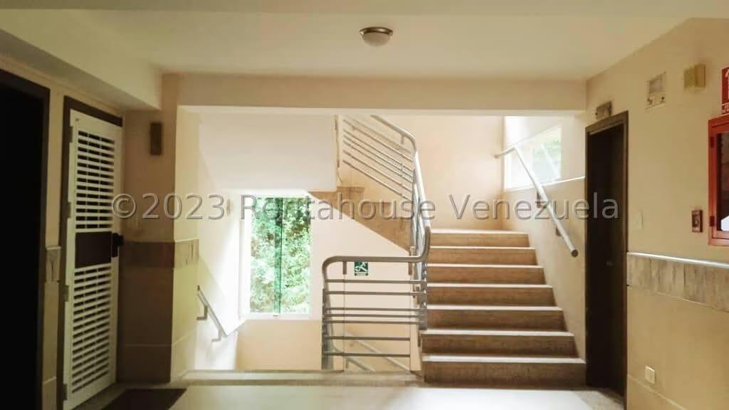 Apartamento (Multiples Niveles) en Venta en El Country, Trujillo - 12