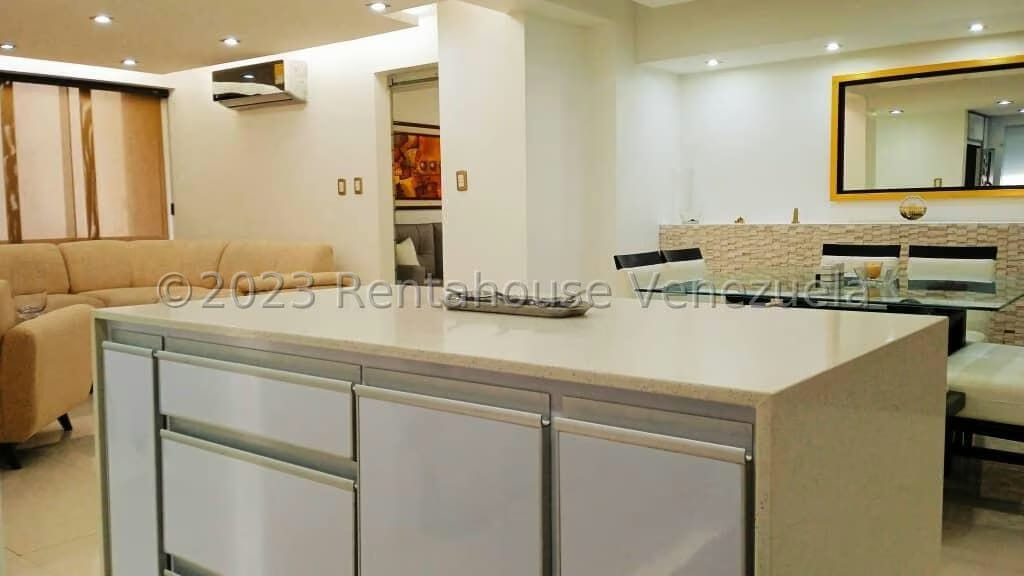 Apartamento (Multiples Niveles) en Venta en El Country, Trujillo - 18