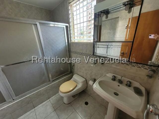 Apartamento (1 Nivel) en Venta en El Paraiso, Distrito Metropolitano - 18