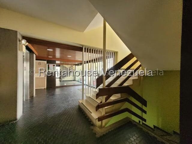 Apartamento (1 Nivel) en Venta en El Paraiso, Distrito Metropolitano - 3