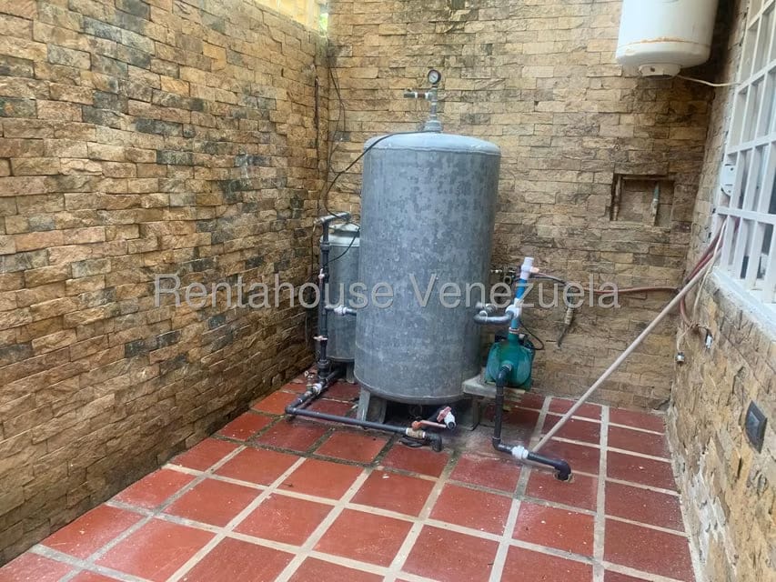 Townhouse (1 Nivel) en Alquiler en Campo Elias, Zulia - 15