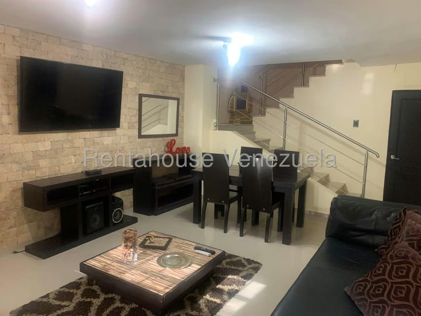 Townhouse (1 Nivel) en Alquiler en Campo Elias, Zulia - 3