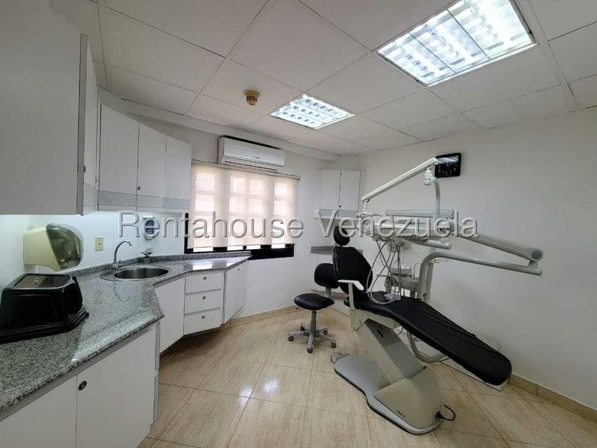 Negocios y Empresas (Medicina y Salud) en Venta en Sabana Grande, Distrito Metropolitano - 13
