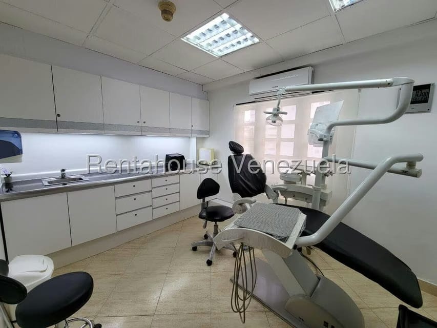Negocios y Empresas (Medicina y Salud) en Venta en Sabana Grande, Distrito Metropolitano - 16