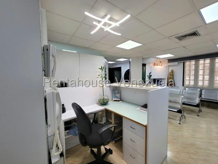 Negocios y Empresas (Medicina y Salud) en Venta en Sabana Grande, Distrito Metropolitano - 4
