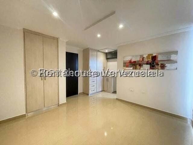 Townhouse (1 Nivel) en Venta en Punto Fijo, Falcon - 17
