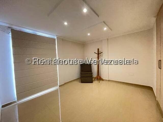 Townhouse (1 Nivel) en Venta en Punto Fijo, Falcon - 18