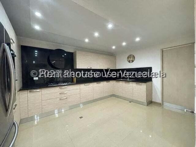 Townhouse (1 Nivel) en Venta en Punto Fijo, Falcon - 4