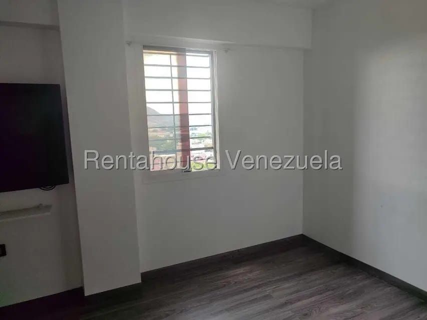 Apartamento (1 Nivel) en Venta en Zona Oeste, Lara - 16