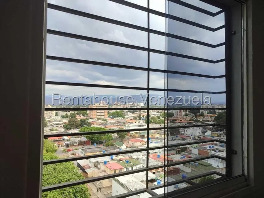 Apartamento (1 Nivel) en Venta en Zona Oeste, Lara - 19