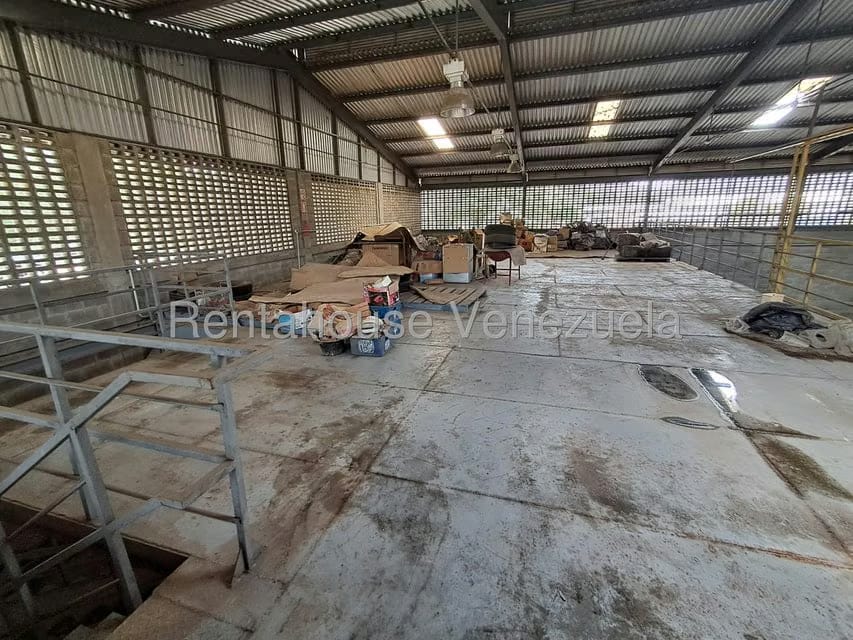 Comercial (Galpon - Deposito) en Alquiler en Valle Arriba, Miranda - 10
