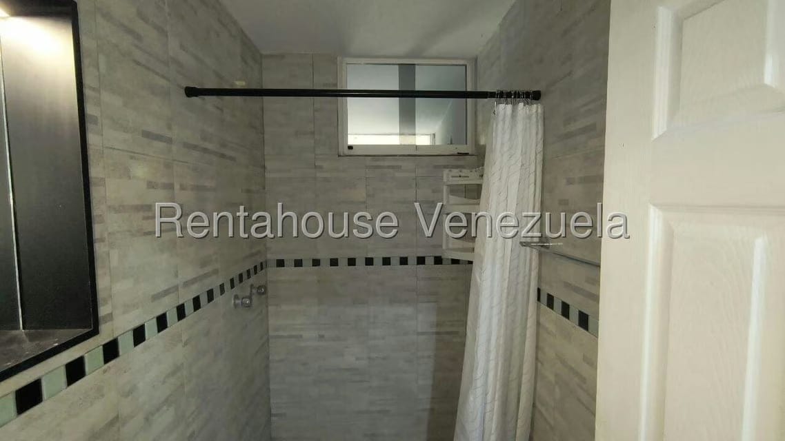 Apartamento (1 Nivel) en Venta en Madre Maria, Aragua - 36