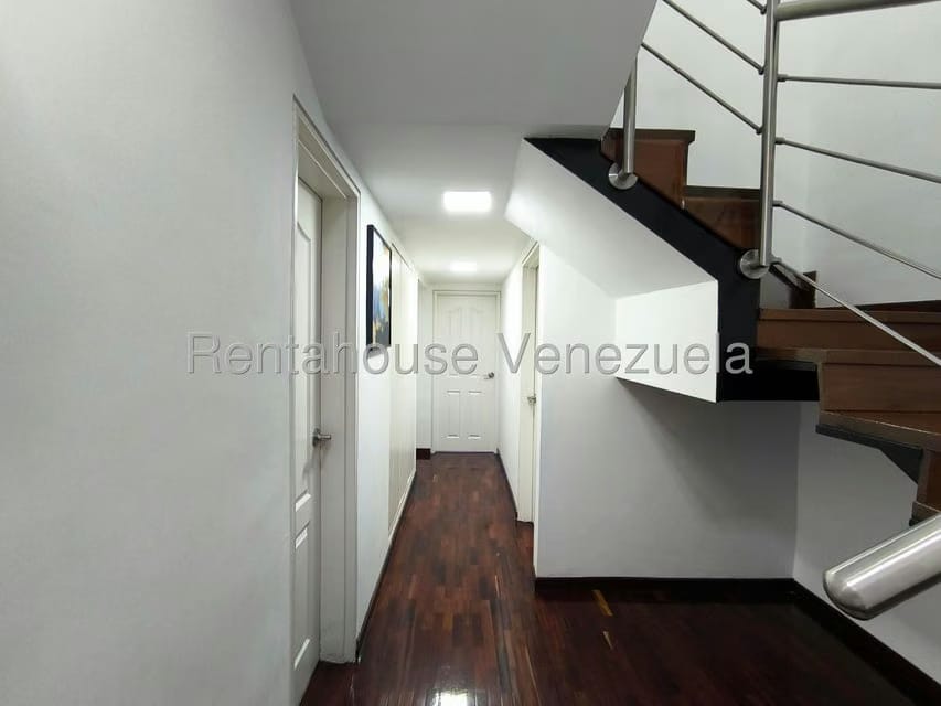 Apartamento (Duplex) en Alquiler en Santa Fe Norte, Distrito Metropolitano - 25