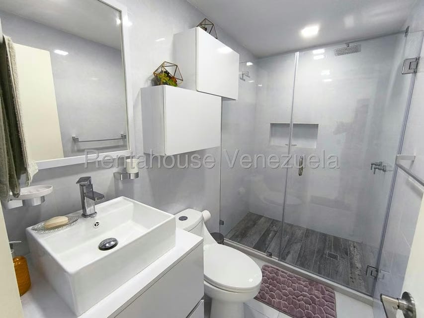 Apartamento (Duplex) en Alquiler en Santa Fe Norte, Distrito Metropolitano - 40