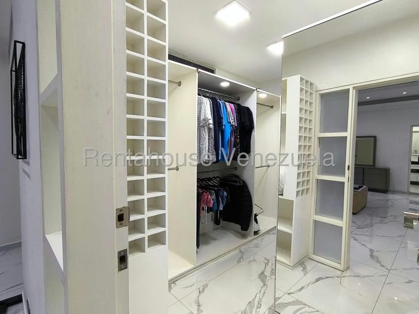 Apartamento (Duplex) en Alquiler en Santa Fe Norte, Distrito Metropolitano - 49