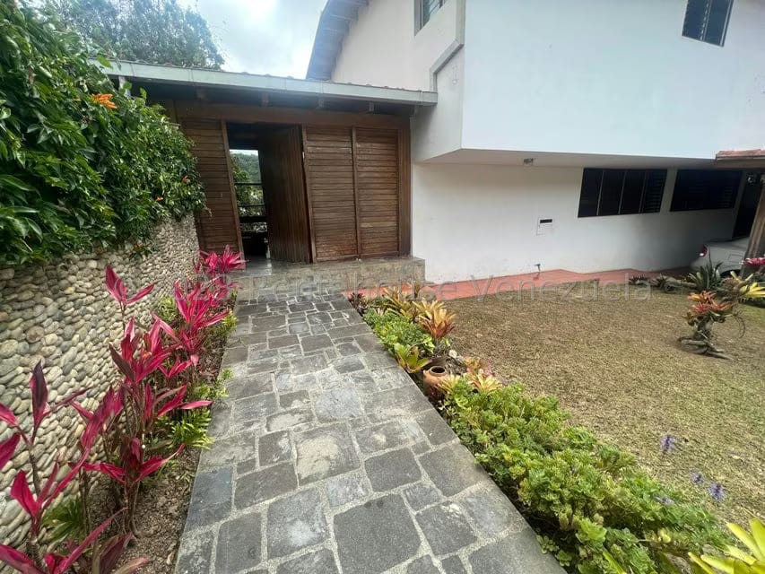 Casa (Duplex) en Venta en La Boyera, Distrito Metropolitano - 2