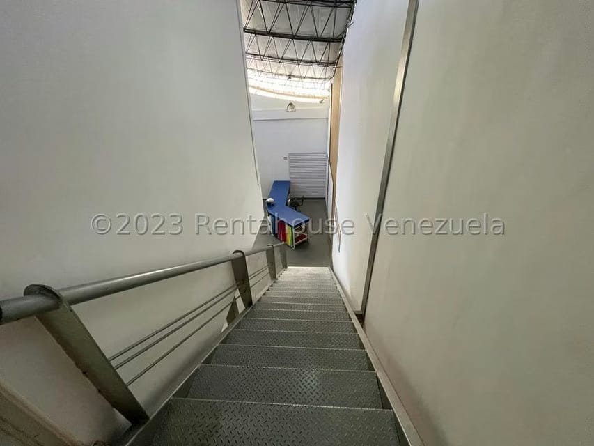 Comercial (Local Comercial) en Venta en Zona Industrial LosCuros, Merida - 11