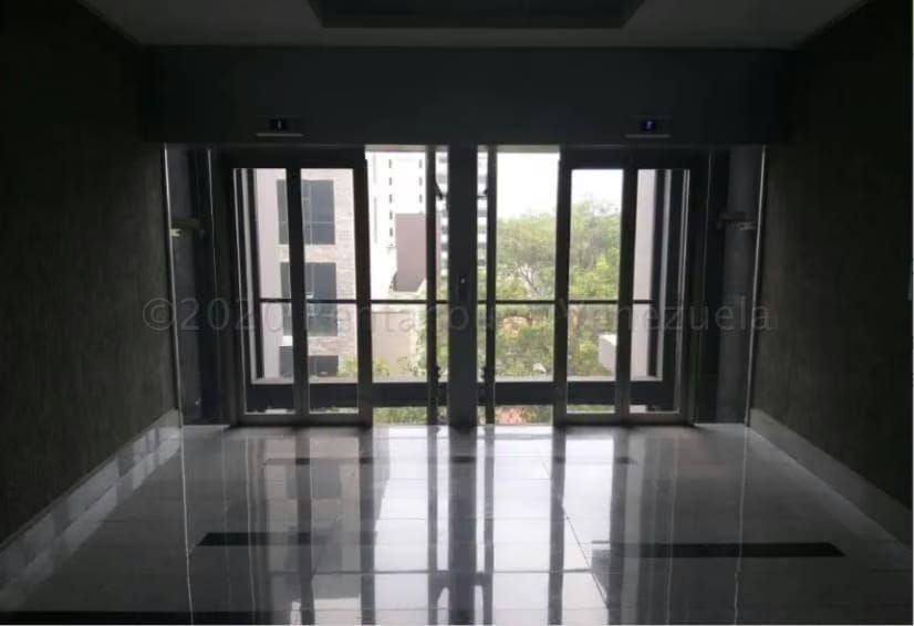 Comercial (Oficina) en Venta en Carabobo, Carabobo - 2