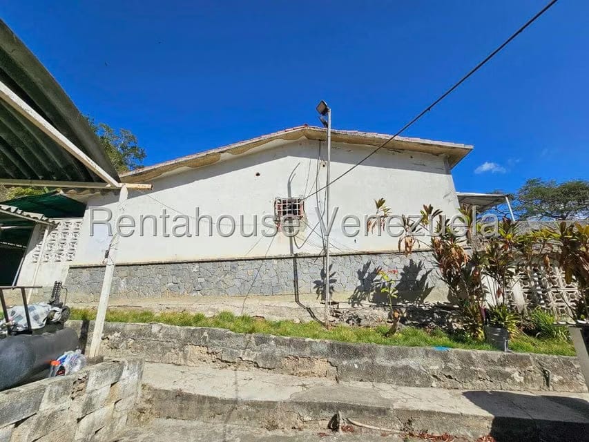 Casa (1 Nivel) en Venta en Mampote, Miranda - 28