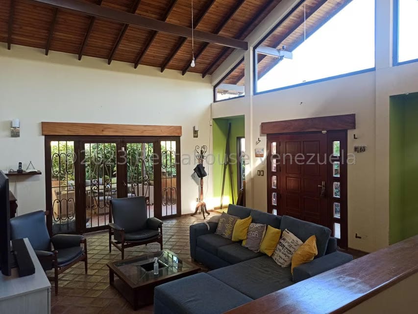 Casa (1 Nivel) en Venta en La Union, Distrito Metropolitano - 2