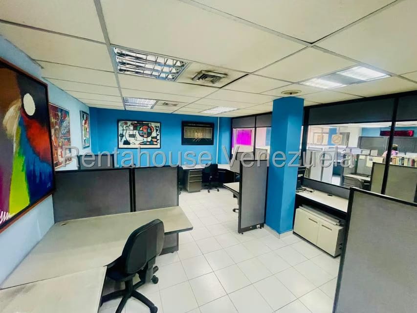 Comercial (Edificio) en Venta en Parroquia La Candelaria, Distrito Metropolitano - 12
