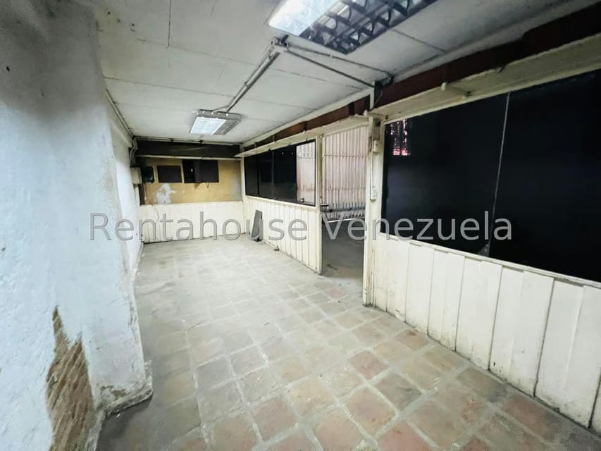 Comercial (Galpon - Deposito) en Venta en Centro, Lara - 25
