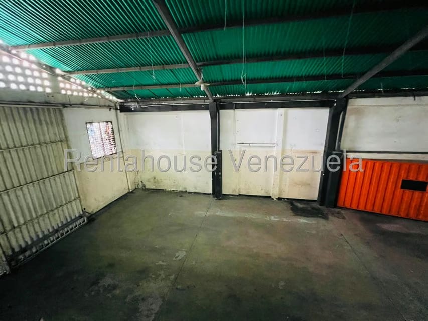 Comercial (Galpon - Deposito) en Venta en Centro, Lara - 31