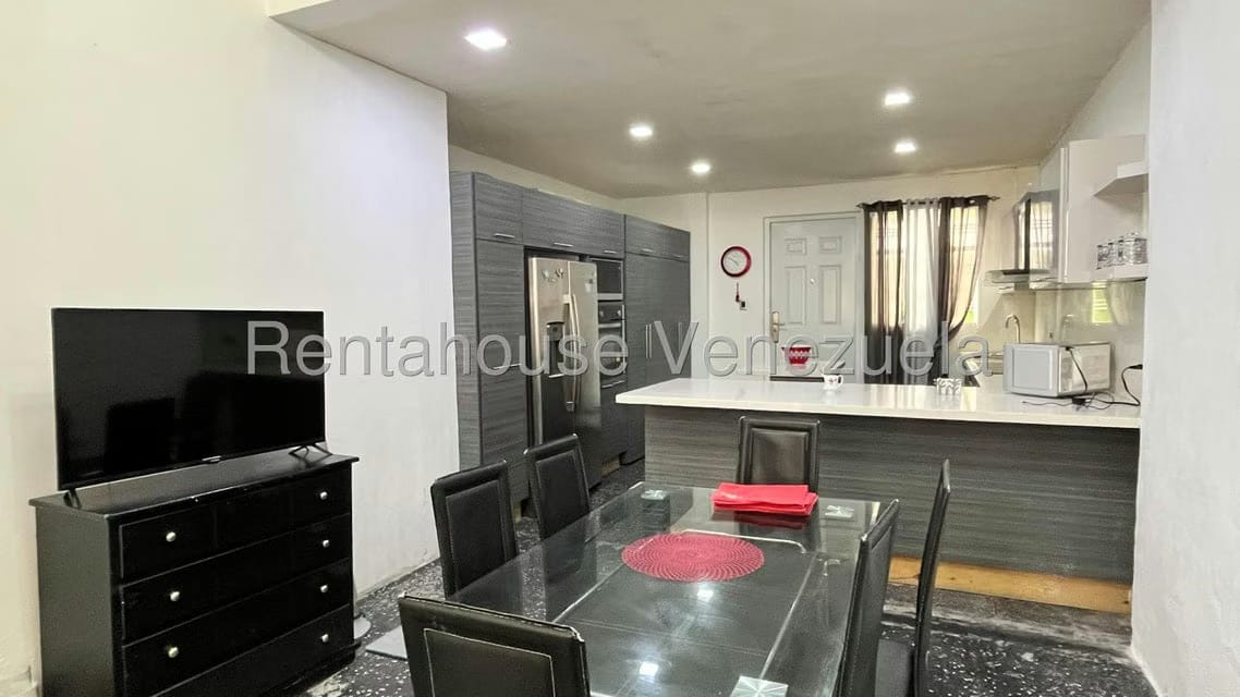 Casa (Multipes Niveles) en Venta en Campo Claro, Distrito Metropolitano - 28