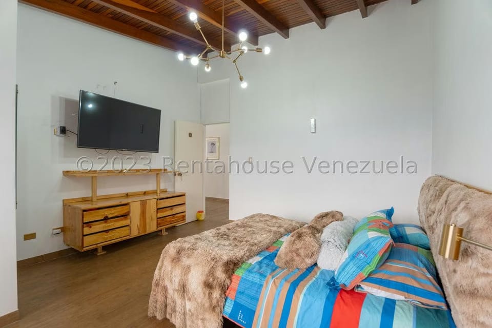 Casa (Multipes Niveles) en Venta en Alto Prado, Distrito Metropolitano - 23