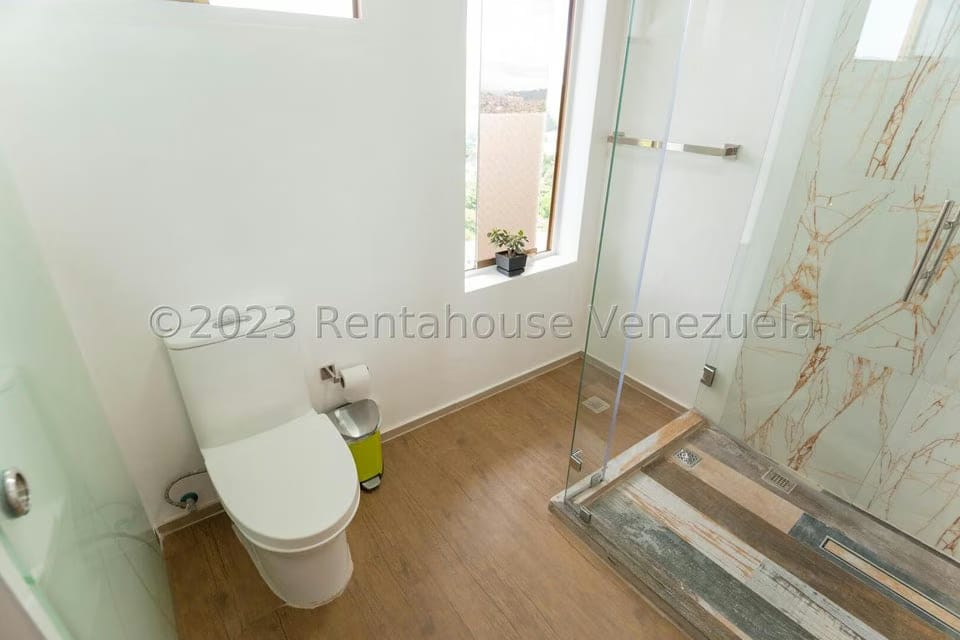 Casa (Multipes Niveles) en Venta en Alto Prado, Distrito Metropolitano - 28
