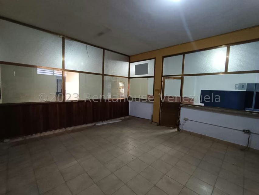 Comercial (Local Comercial) en Venta en Centro, Aragua - 11