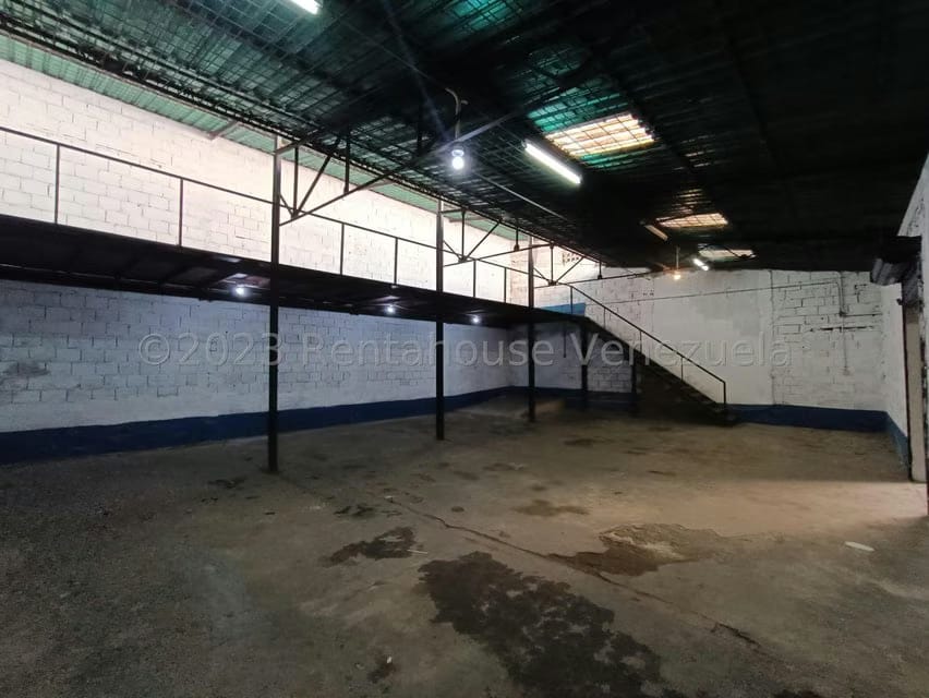 Comercial (Local Comercial) en Venta en Centro, Aragua - 23