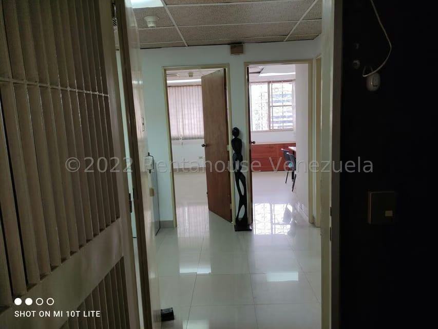 Comercial (Local Comercial) en Venta en Sabana Grande, Distrito Metropolitano - 26