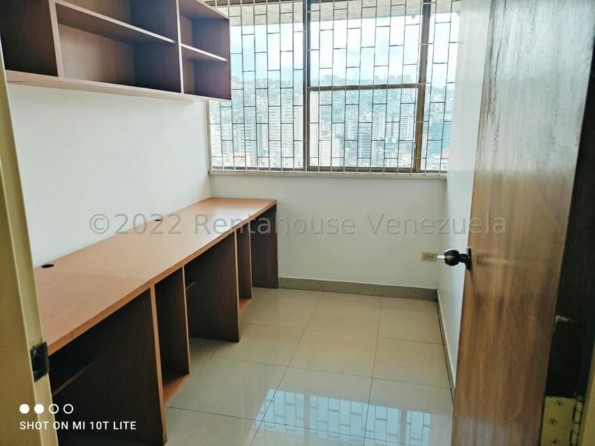 Comercial (Local Comercial) en Venta en Sabana Grande, Distrito Metropolitano - 4
