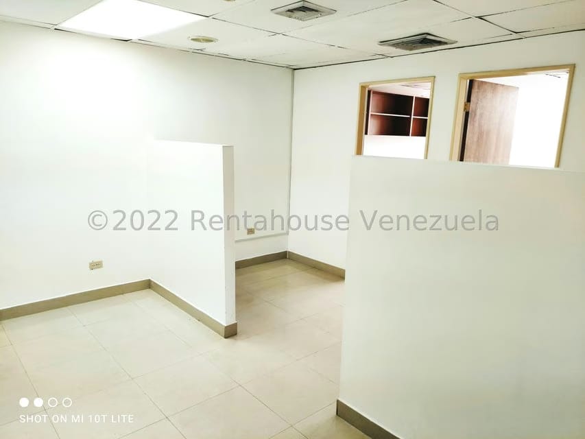 Comercial (Local Comercial) en Venta en Sabana Grande, Distrito Metropolitano - 6