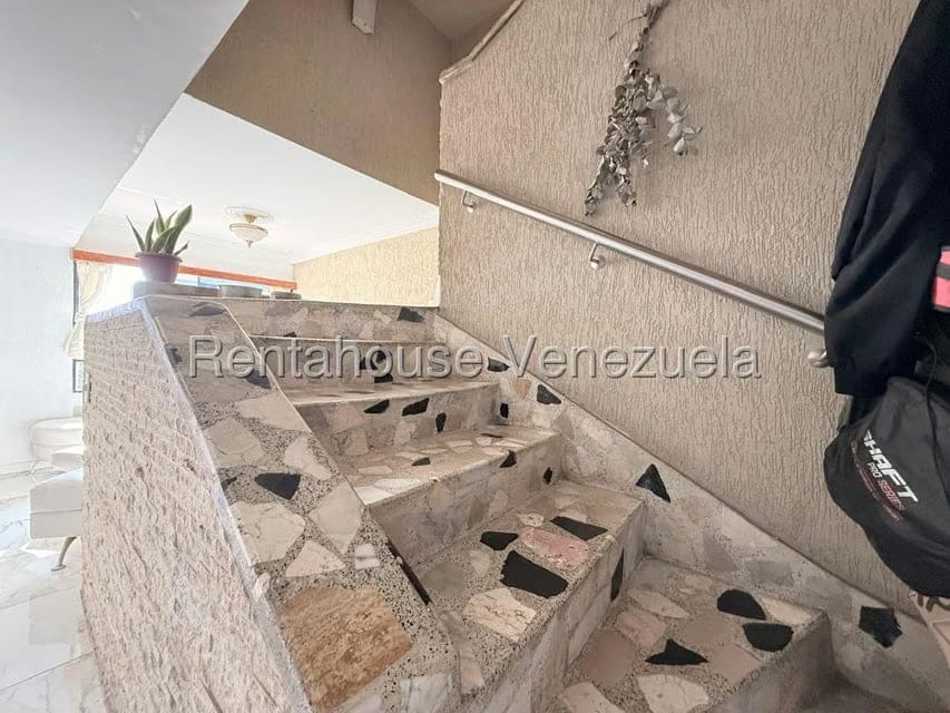 Apartamento (Duplex) en Alquiler en Playa Grande, Vargas - 6