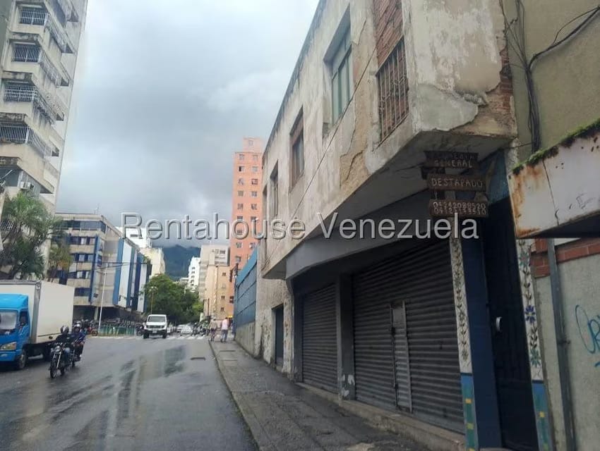 Terreno (Comercial) en Venta en El Recreo, Distrito Metropolitano - 2