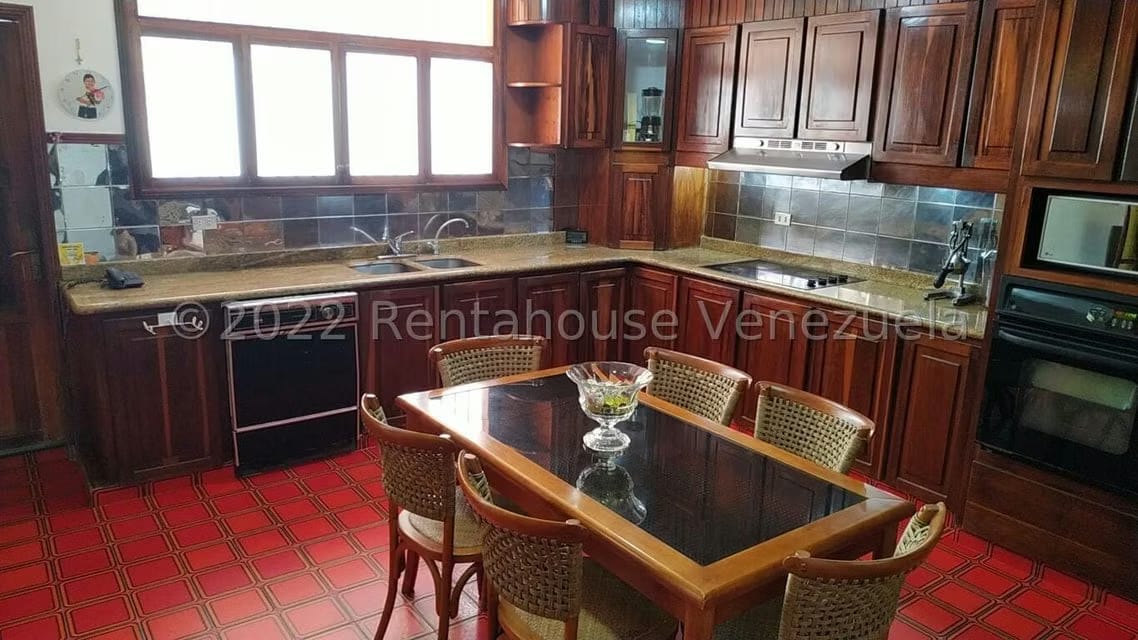 Casa (Multipes Niveles) en Venta en La Lagunita Country Club, Distrito Metropolitano - 4