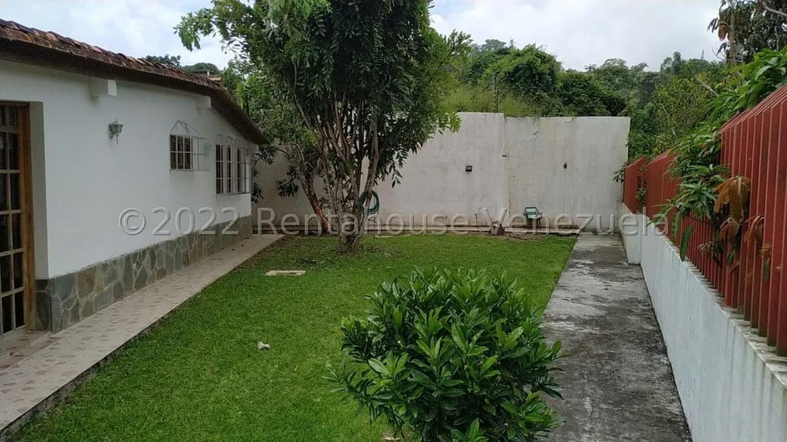 Casa (Multipes Niveles) en Venta en La Lagunita Country Club, Distrito Metropolitano - 50