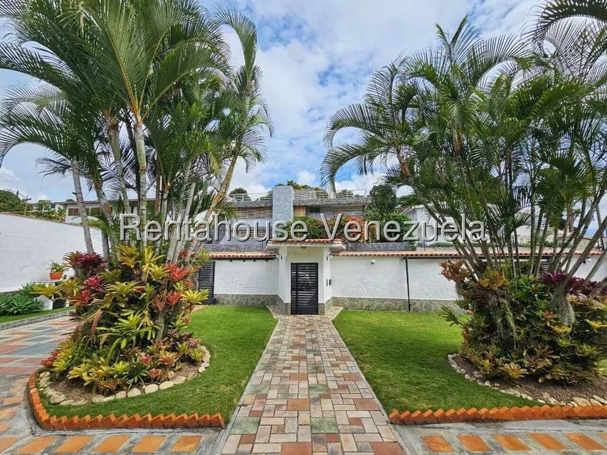 Casa (Multipes Niveles) en Venta en Cumbres de Curumo, Distrito Metropolitano - 11