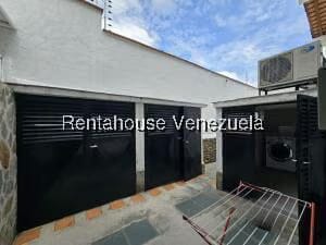 Casa (Multipes Niveles) en Venta en Cumbres de Curumo, Distrito Metropolitano - 51