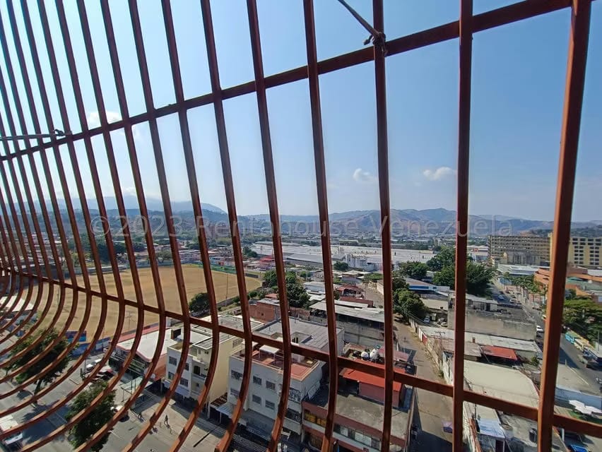Apartamento (1 Nivel) en Venta en Avenida Victoria, Aragua - 19