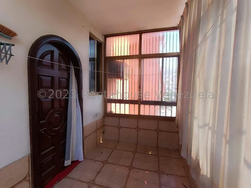 Apartamento (1 Nivel) en Venta en Avenida Victoria, Aragua - 21
